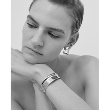 Load image into Gallery viewer, Ora Cuff
